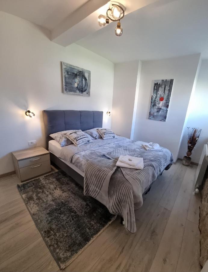 Apartman Orhideja Apartment Fužine Екстериор снимка